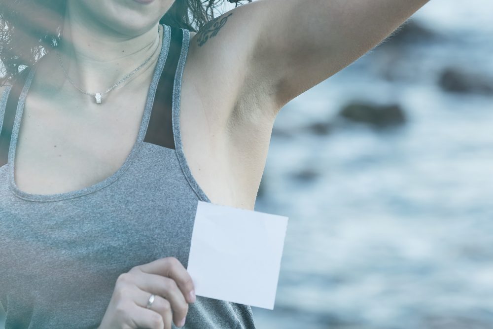 Waxing vs Shaving: Which is better for hair removal?